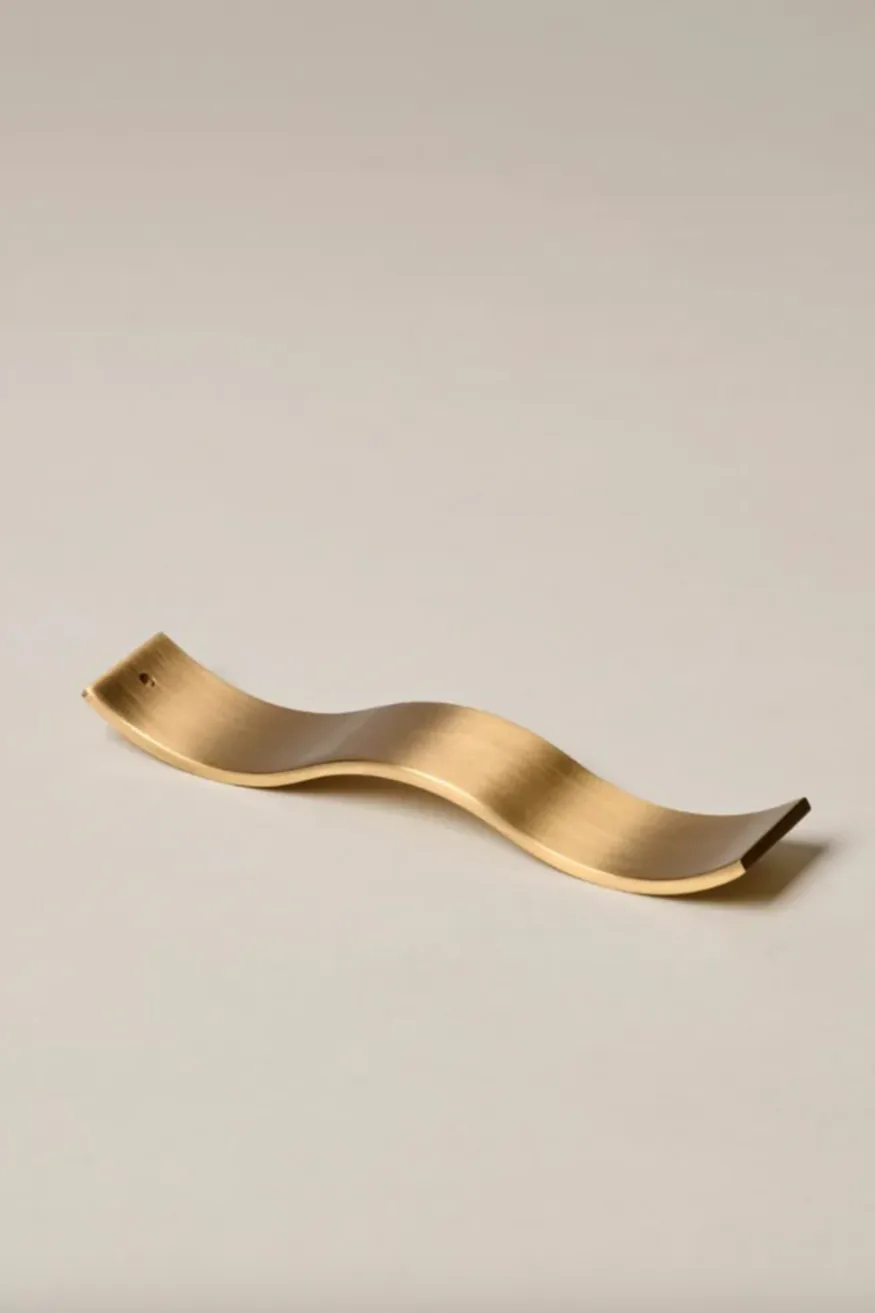 GENTLE HABITS BRASS WAVE INCENSE HOLDER
