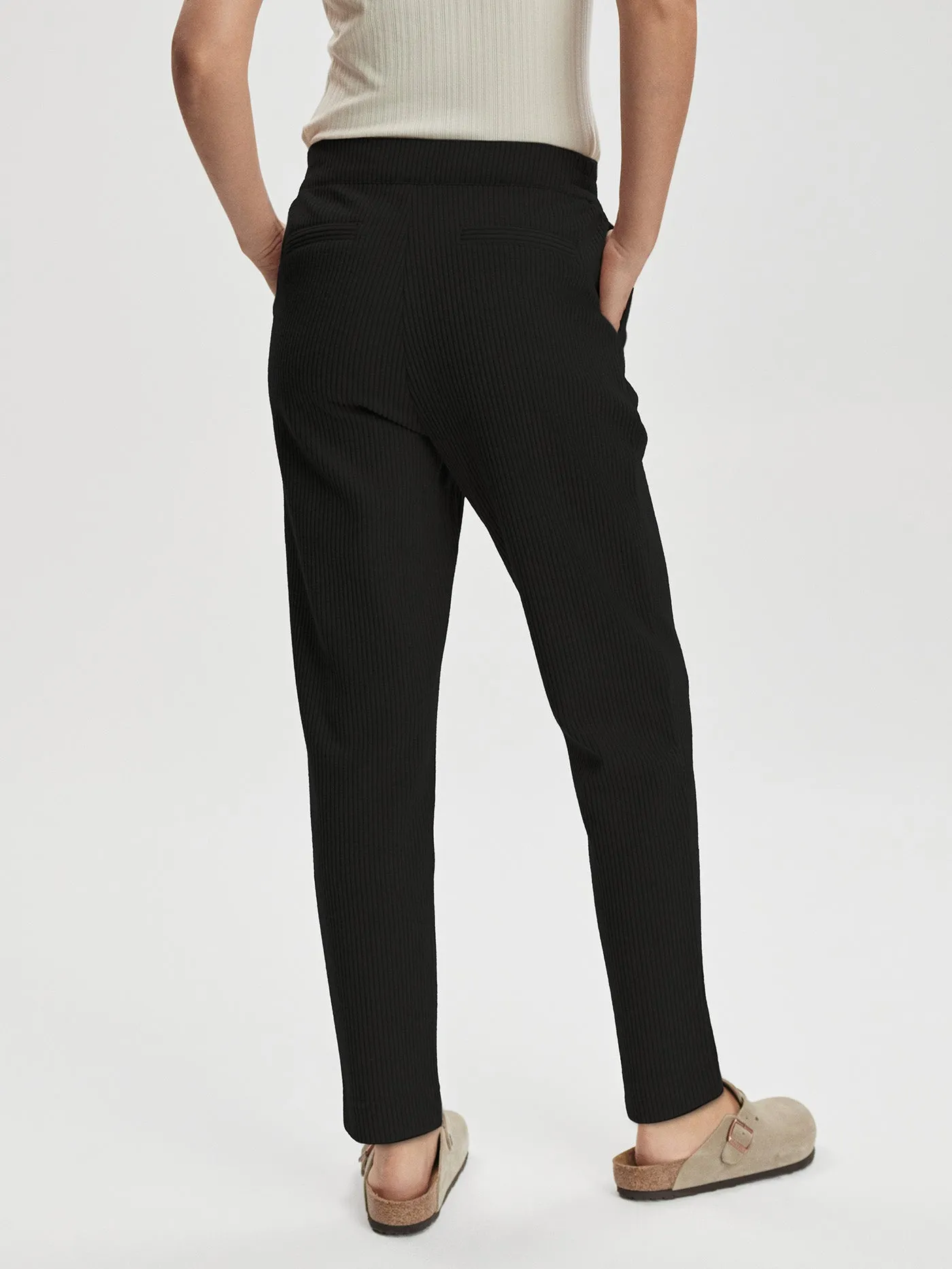 Perrie Tapered Trouser 29.5