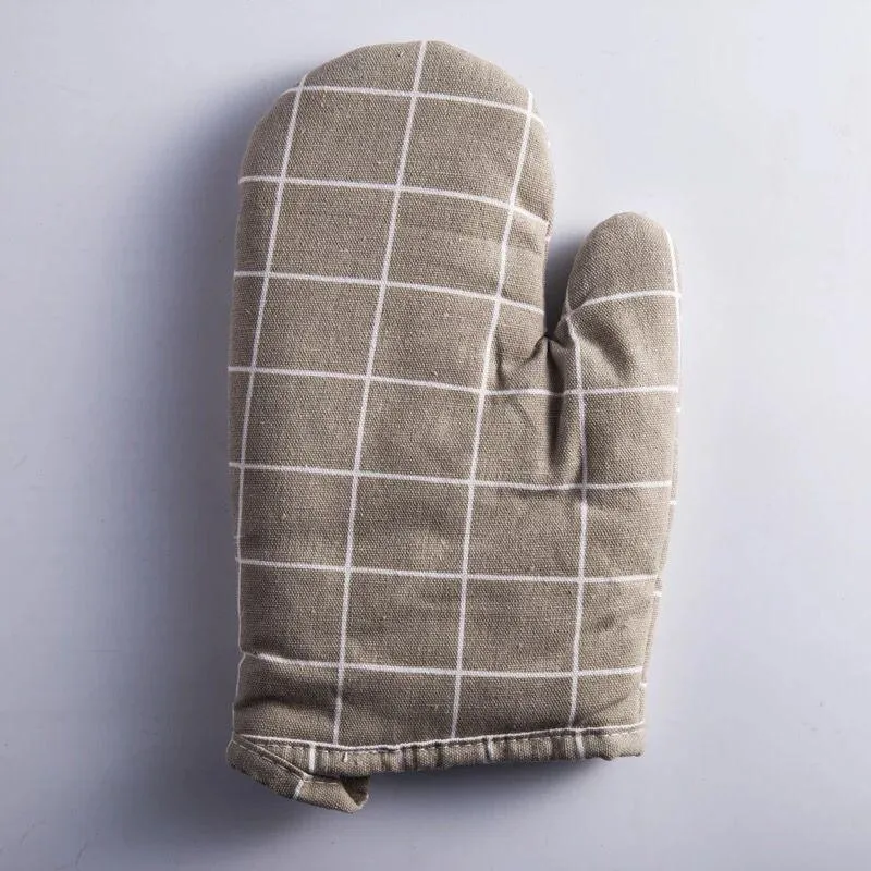 Useful Convenient Heat-Resistant Cotton Oven Glove
